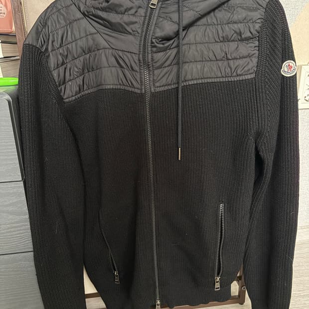 몽클레어 니트 패딩 후드 집업