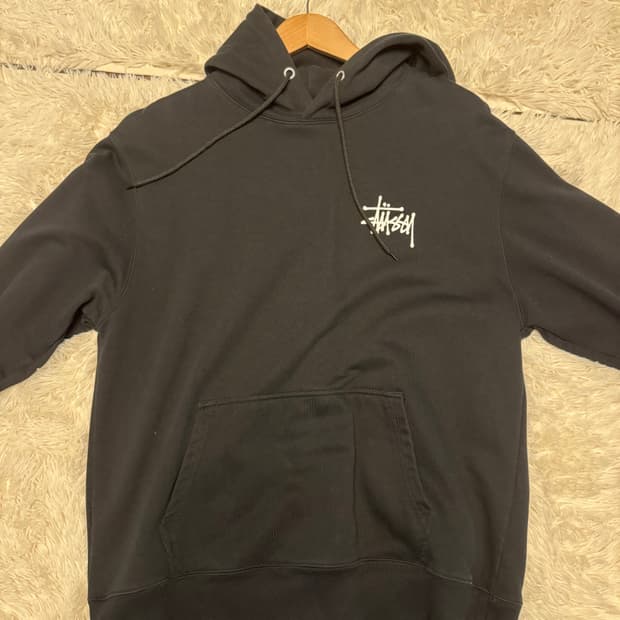 스투시 로고 후드티 팝니다