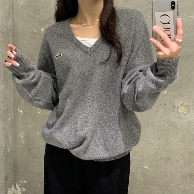 Lacoste 라코스테 그레이 브이넥 니트