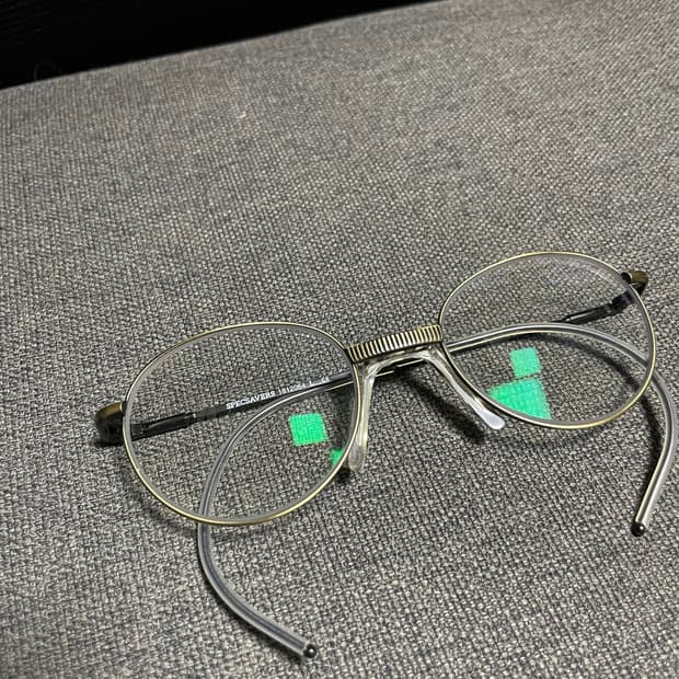 Specsavers 스펙세이버 안경