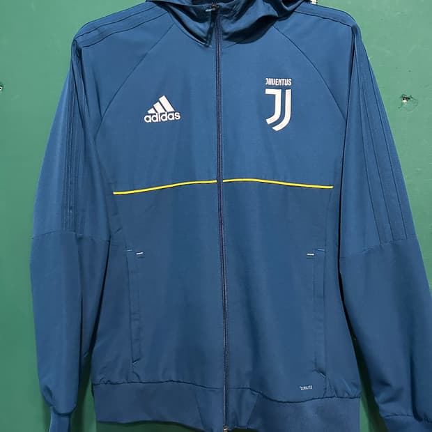 아디다스 유벤투스 집업자켓 105