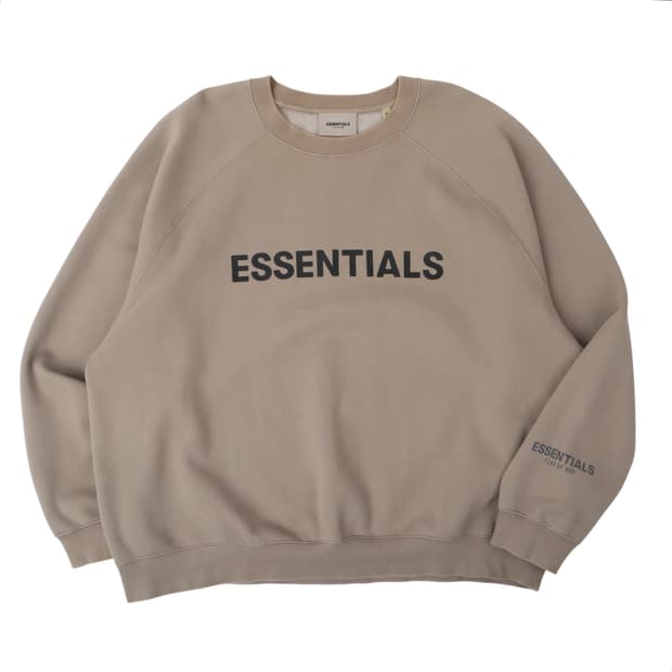 에센셜 로고 스웻셔츠