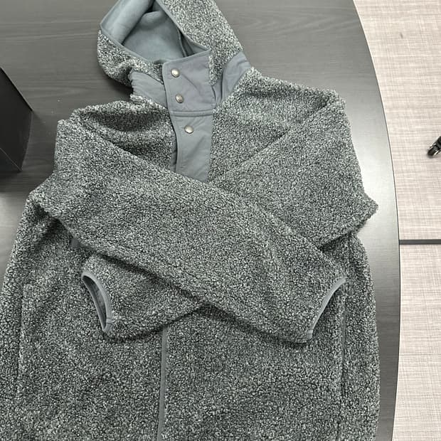 GU 엔지니어드 가먼츠 후리스 스냅파카 그레이 M