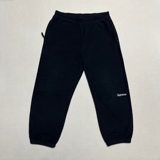 슈프림 23FW 폴라텍 팬츠 블랙