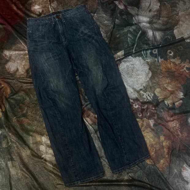 리바이스 빈티지 엔지니어드 워싱데님진 32