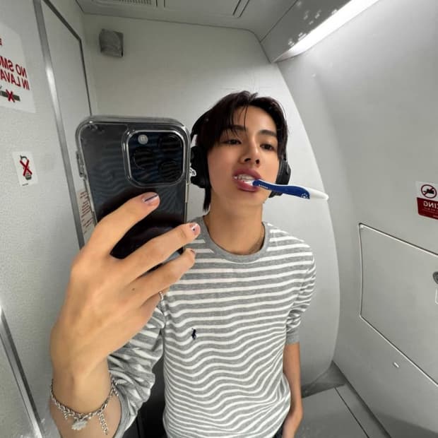 폴로 엄성현티 스트라이프 롱슬리브 M