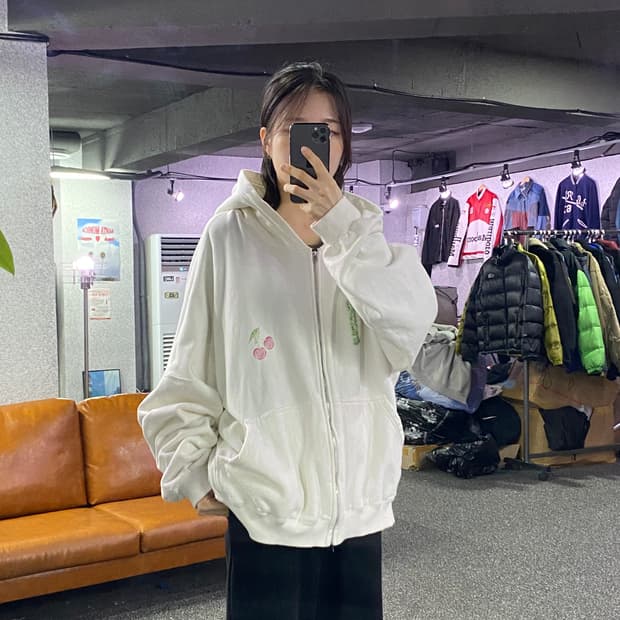 투위드 프린팅 비즈 화이트 후드집업 B3291