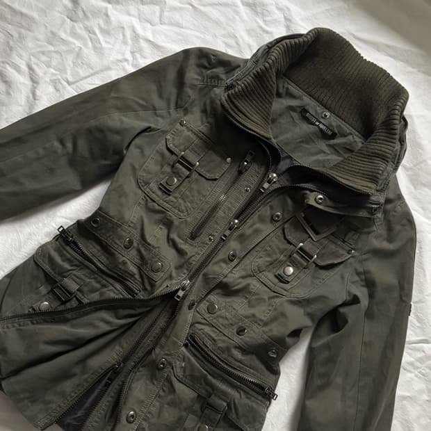 고스트오브할렘 투카라 하이넥 2way 스터드 버클 자켓 y2k 펑크