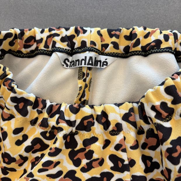 standalone 부츠컷바지 레오파드