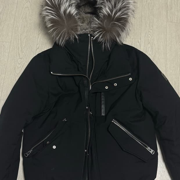 맥케이지 딕슨 패딩 판매합니다 🫶🏻