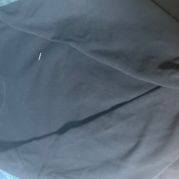 슈프림 24fw 스몰박스로고 스웻셔츠