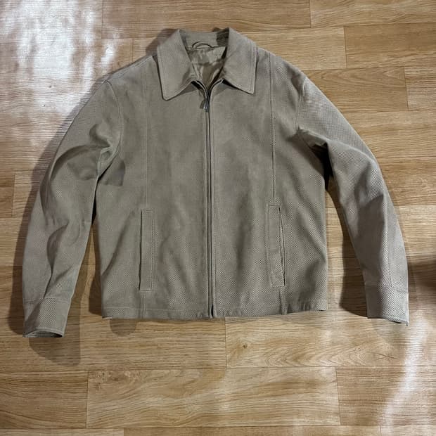 [100] 에르메네질도 제냐 펀칭 가죽자켓