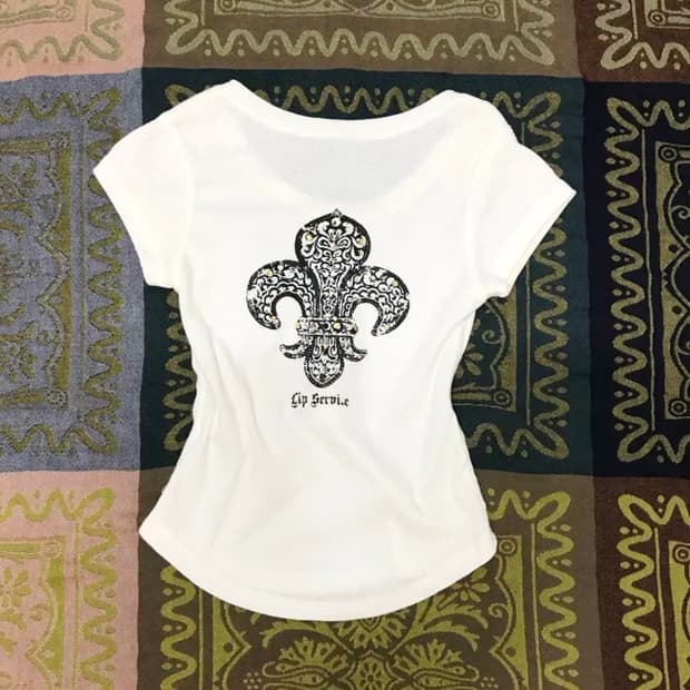 LIP SERVICE henley top