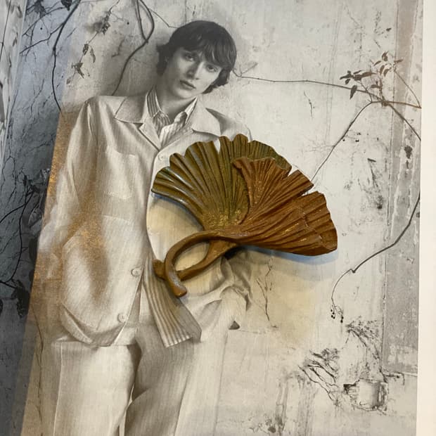 빈티지 우드 은행잎 브로치