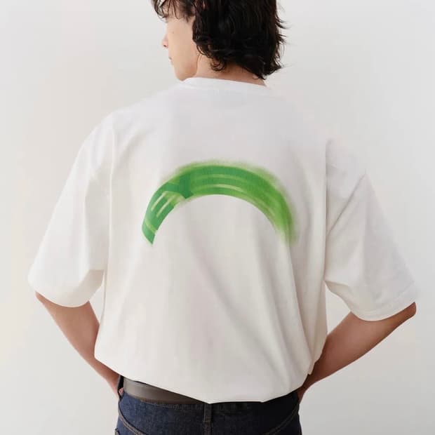 이에이 IEY 25SS 티셔츠 새상품