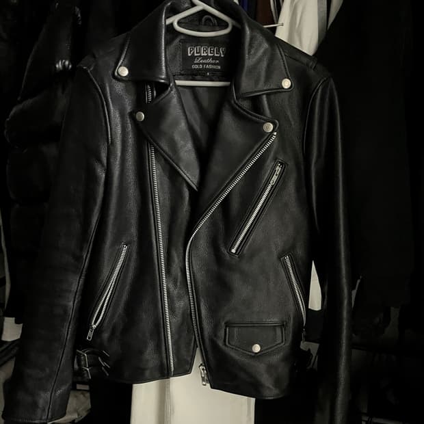 생로랑 맛 라이더 자켓