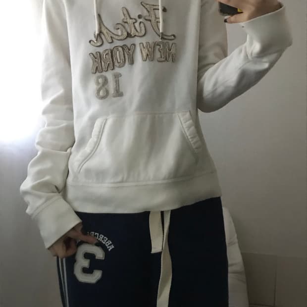 아베크롬비 화이트 후드티