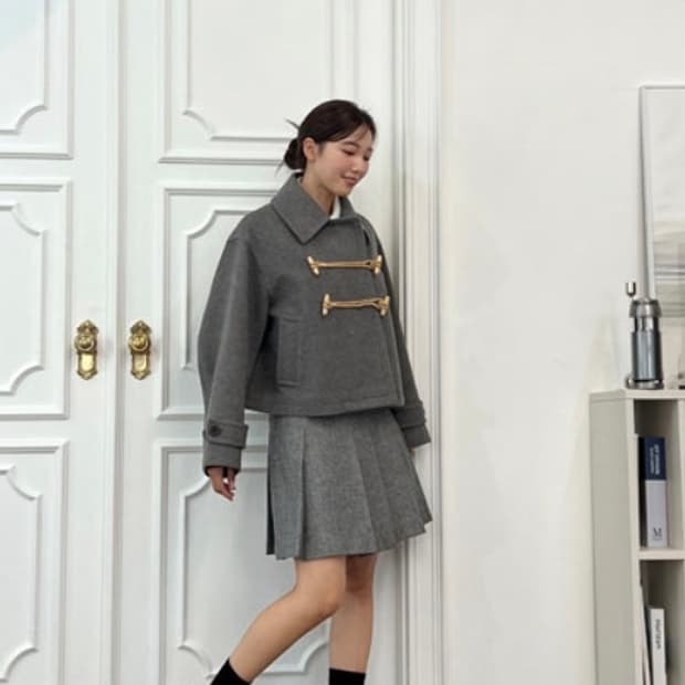 앳코너 캐시미어혼방 오버핏 토글 크롭 코트