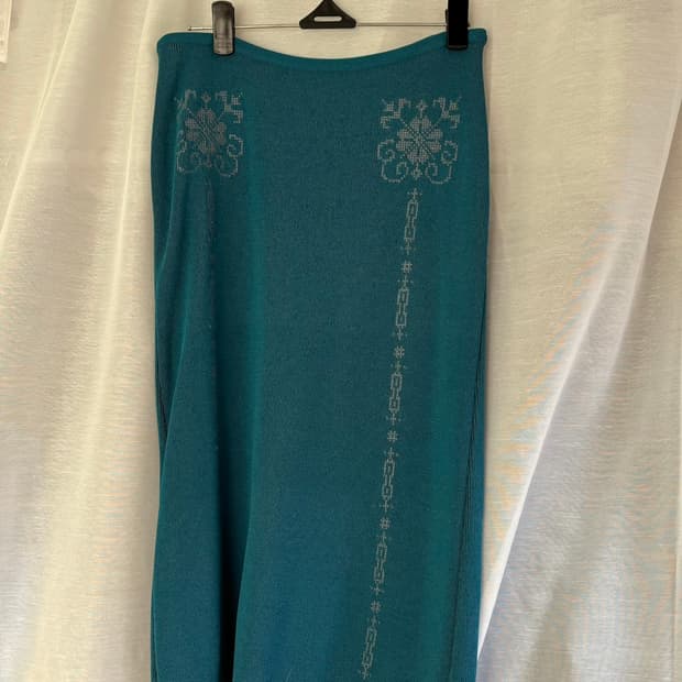 웰빙익스프레스 니트스커트