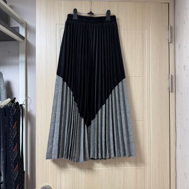 일본 수입 허리 고무밴딩 벨벳 체크패턴 롱스커트