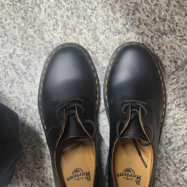 UK8 270 닥터마틴 1461 스무스 블랙 3홀