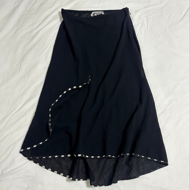 Marlene Dam Dot Trim Skirt 도트 트림 스커트
