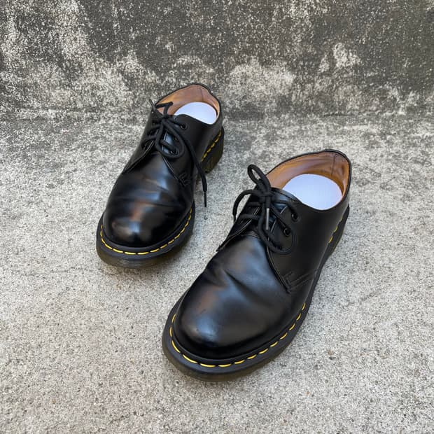 [5UK] 닥터마틴 1461 스무스 3홀 (240~245)