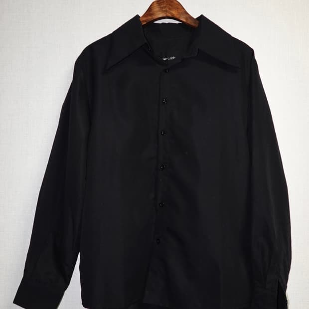 ETERNOSOMBRA- Big Collar Black Shirt