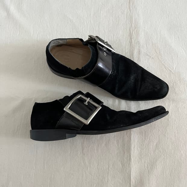 bold buckle loafer