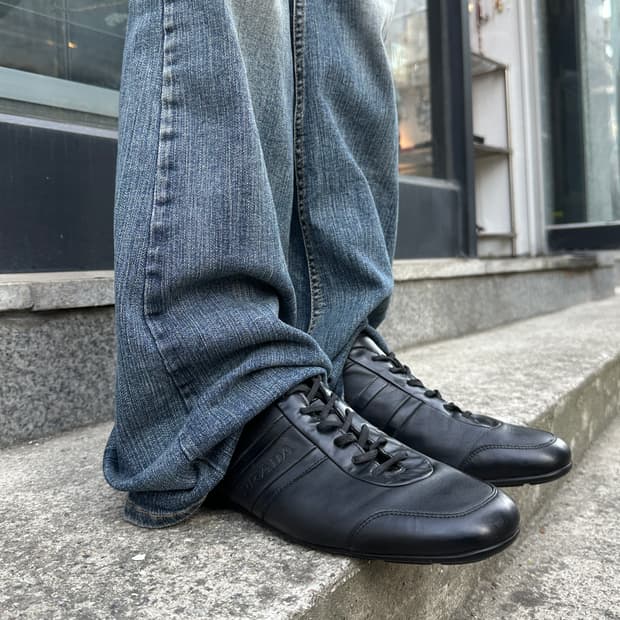 00s 레어 빈티지 프라다 스포츠 가죽 스니커즈