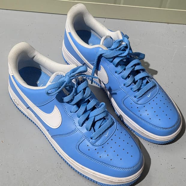 나이키 에어포스 유니버시 블루 