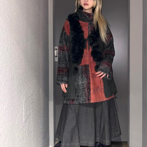 [VTG SET] top + fur vest + skirt