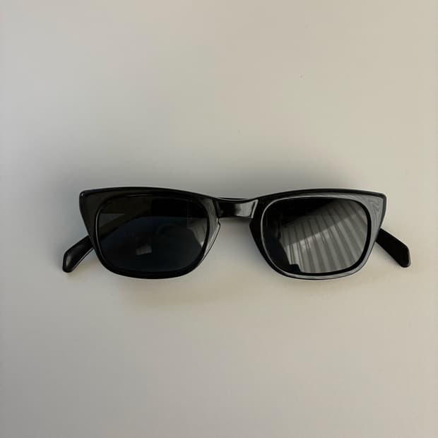 Criss optical apolo sunglass (60s)