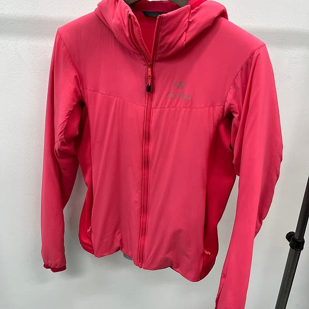 여) 아크테릭스 아톰 LT 패딩자켓 