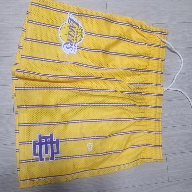 뉴에라 x nba x 에릭 엠마누엘 레이커스 쇼츠(반바지)