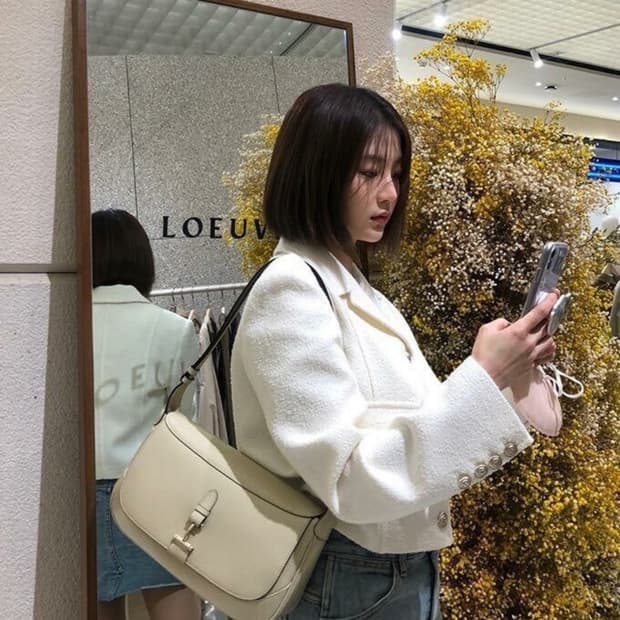 루에브르 트위드자켓