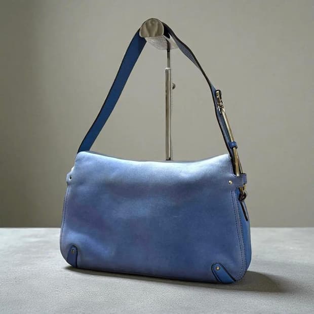 살바토레 페라가모 간치니 금장로고 숄더백