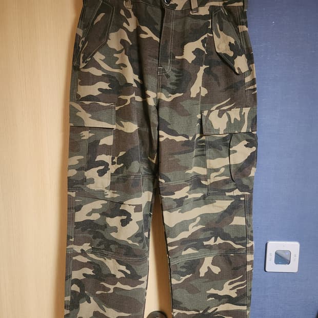 카고 파라슈트 팬츠 카모