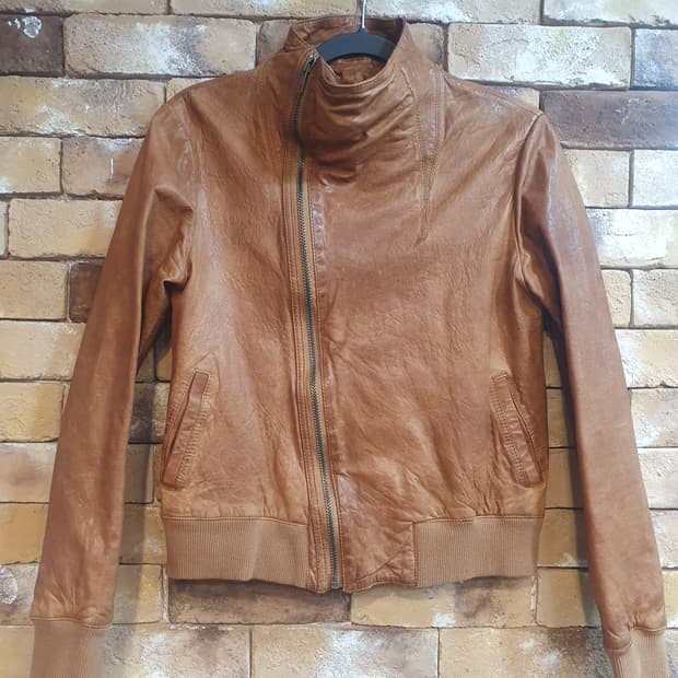 Jane Birkar브라운 가죽 자켓