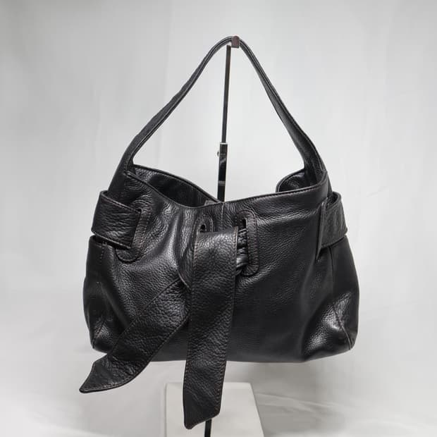 루푸이야 재패니즈 브랜드 소가죽 토트백 요지 꼼데가르송 스타일 추구