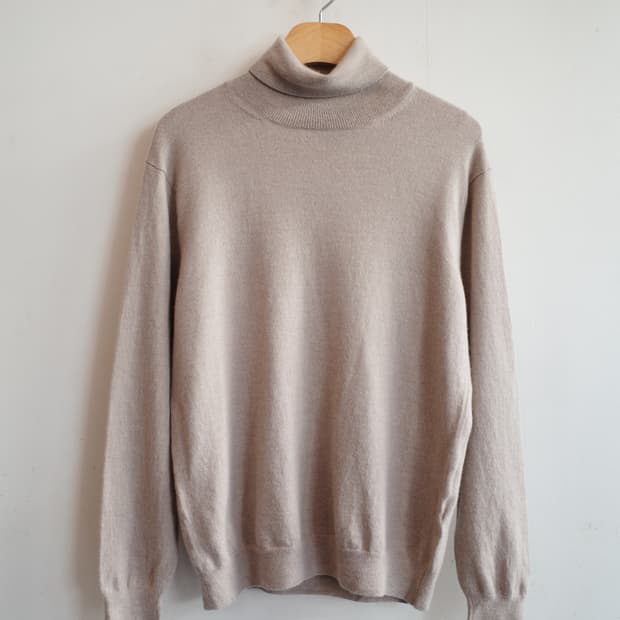 UNITED ARROWS 유나이티드 애로우즈 울 터틀넥