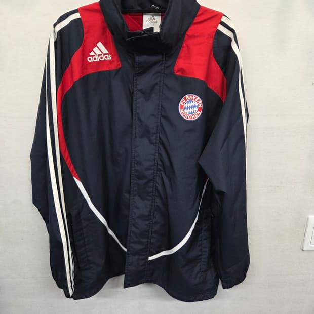 아디다스 올드스쿨 뮌헨 바람막이 자켓 L