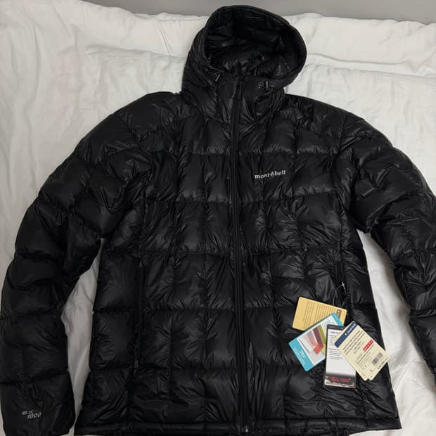 몽벨 플라즈마 1000 알파인 다운 블랙 L 새상품 판매합니다