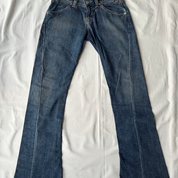 리바이스 엔지니어드진 부츠컷 데님팬츠 28