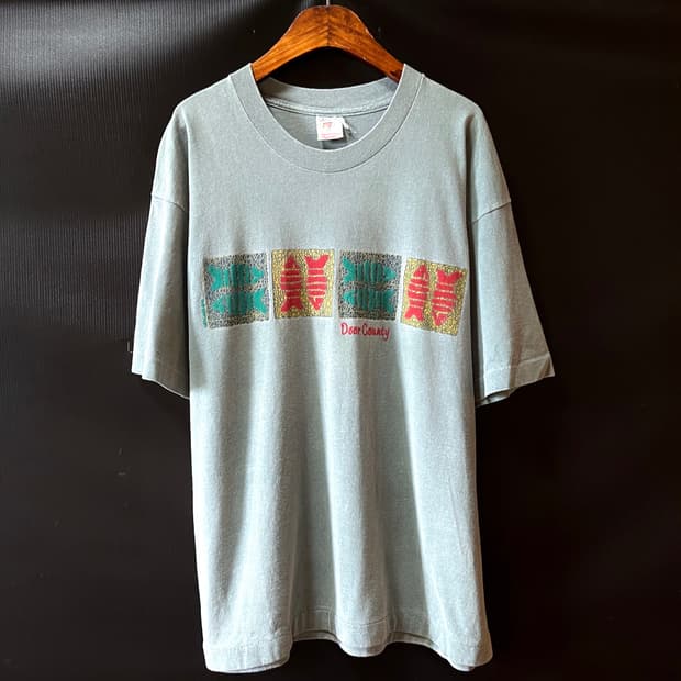 L) 90's Fruit of the Loom 물고기 그래픽 티셔츠 싱글