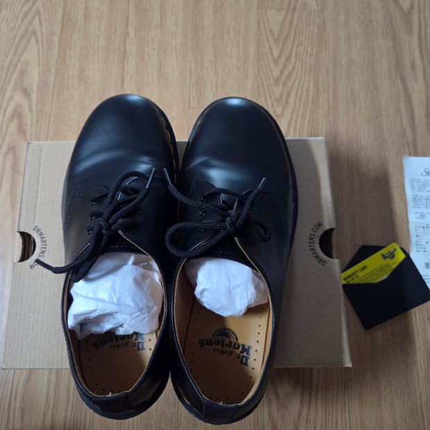 250 UK6 닥터마틴 1461 스무스 블랙 3홀 (260교환가능)