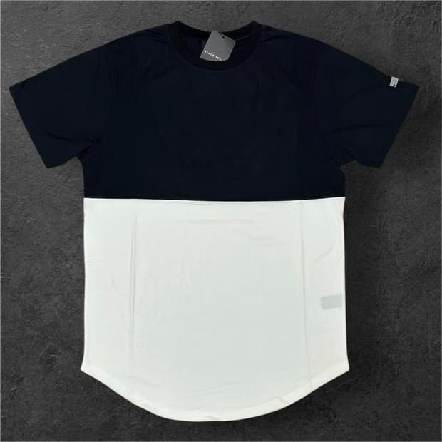 블랙 스케일 에센셜 베이스볼 티셔츠