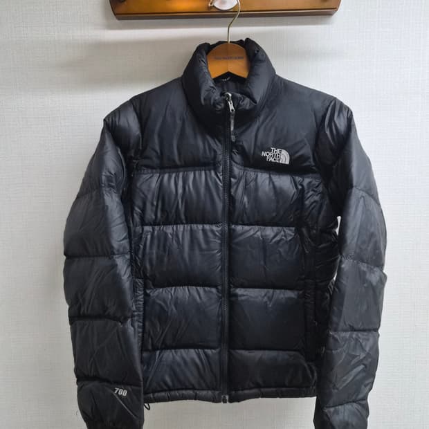 우먼 S) 노스페이스 눕시 700 구스다운 패딩 팝니다