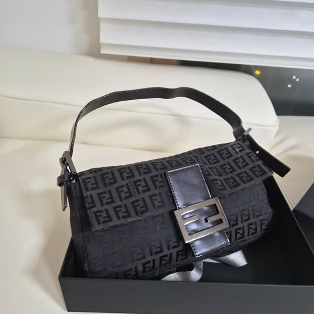 펜디정품 숄더백