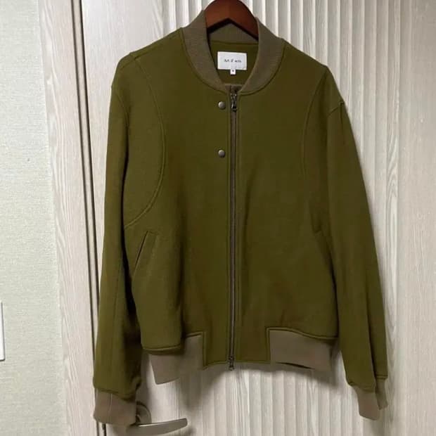 아트이프액츠 바시티 자켓 m